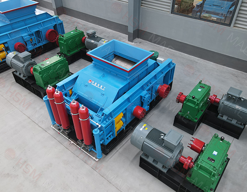 高鋁料制砂機(jī)車間實(shí)拍 