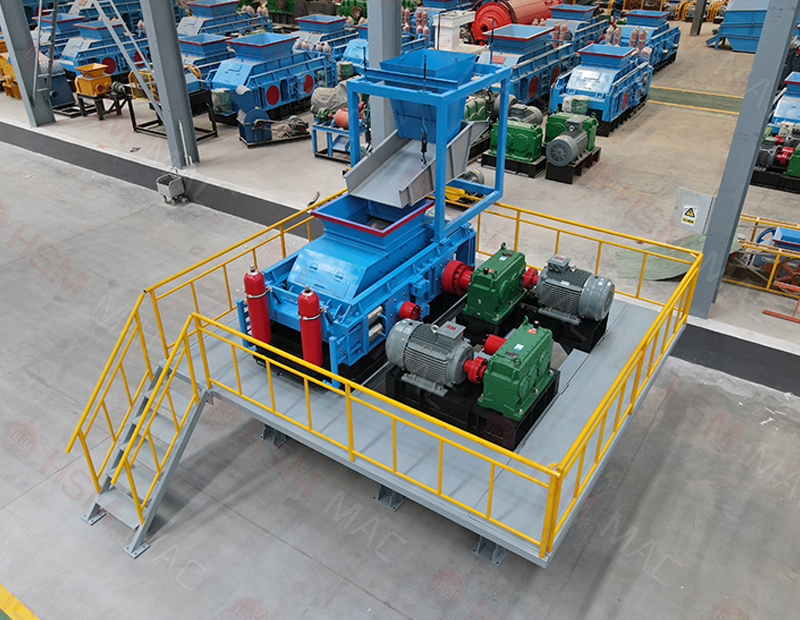 液壓硫鐵礦破碎機(jī)